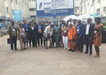Visite des membres d’AFMED et ateliers avec les médecins, médecins stagiaires et infirmiers